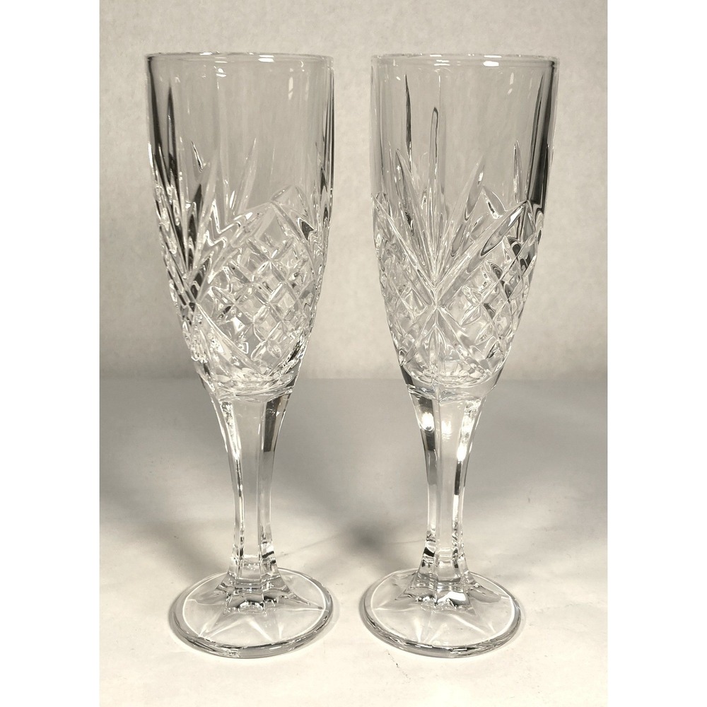 Set 2 Cut Glass Champagne Flutes Clear Diamond Fan Pattern Hexagon Base 8.25in‎